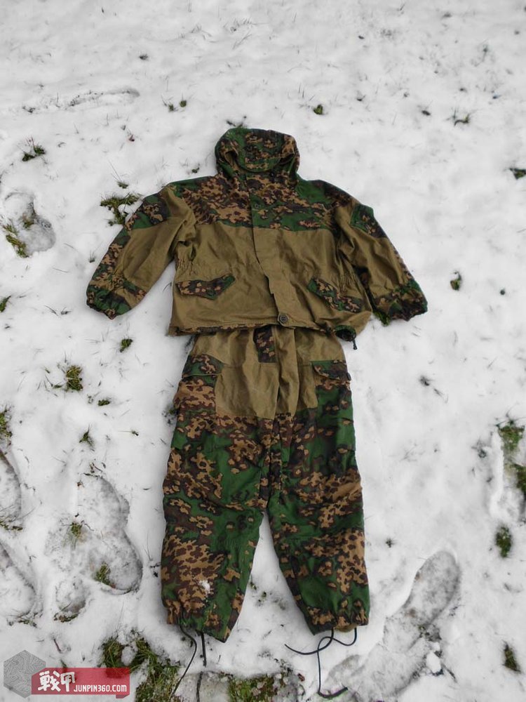 毛熊战袍,毛熊战服