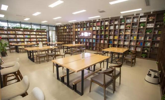 探秘杭州湖居正居杭州东的繁华湖区,终于迎来了一座宸章系!