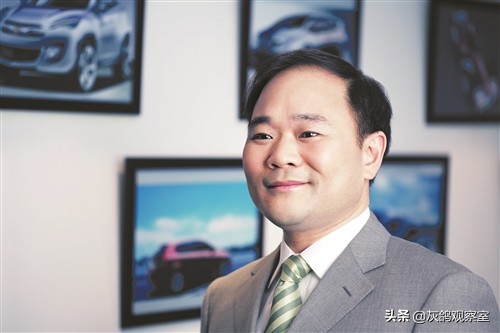 创业“老炮”李书福,6次改行,终成汽车首富,他凭什么