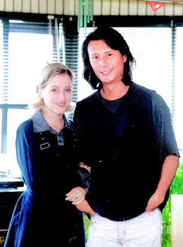 刘雪华比琼瑶大多少,刘雪华琼瑶剧有多成功