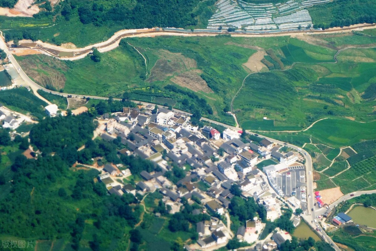 贵州省哪些是世界第一,贵州省有多少个第一中学