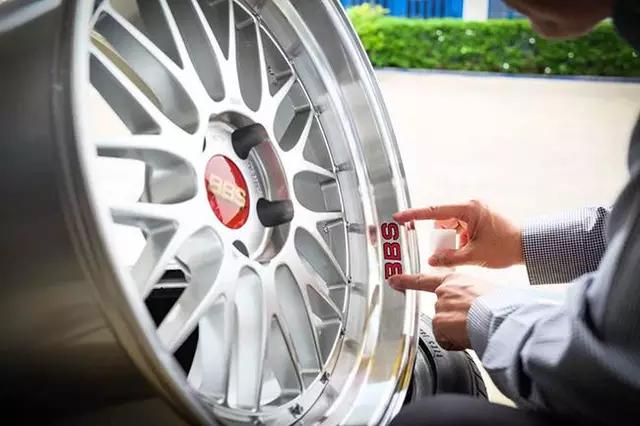 日本bbs和德国bbs区别,德国的bbs轮毂有什么优势