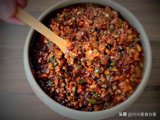 家庭素香菇酱的做法,在家做香菇酱的做法窍门