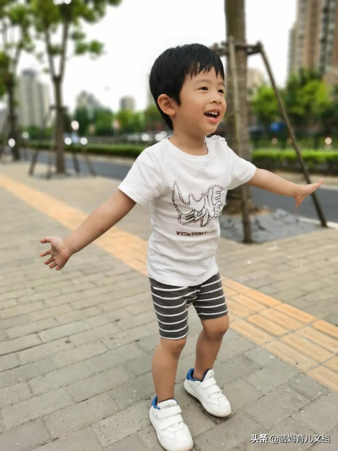 宝宝到三个月什么样,3岁宝宝步入什么阶段