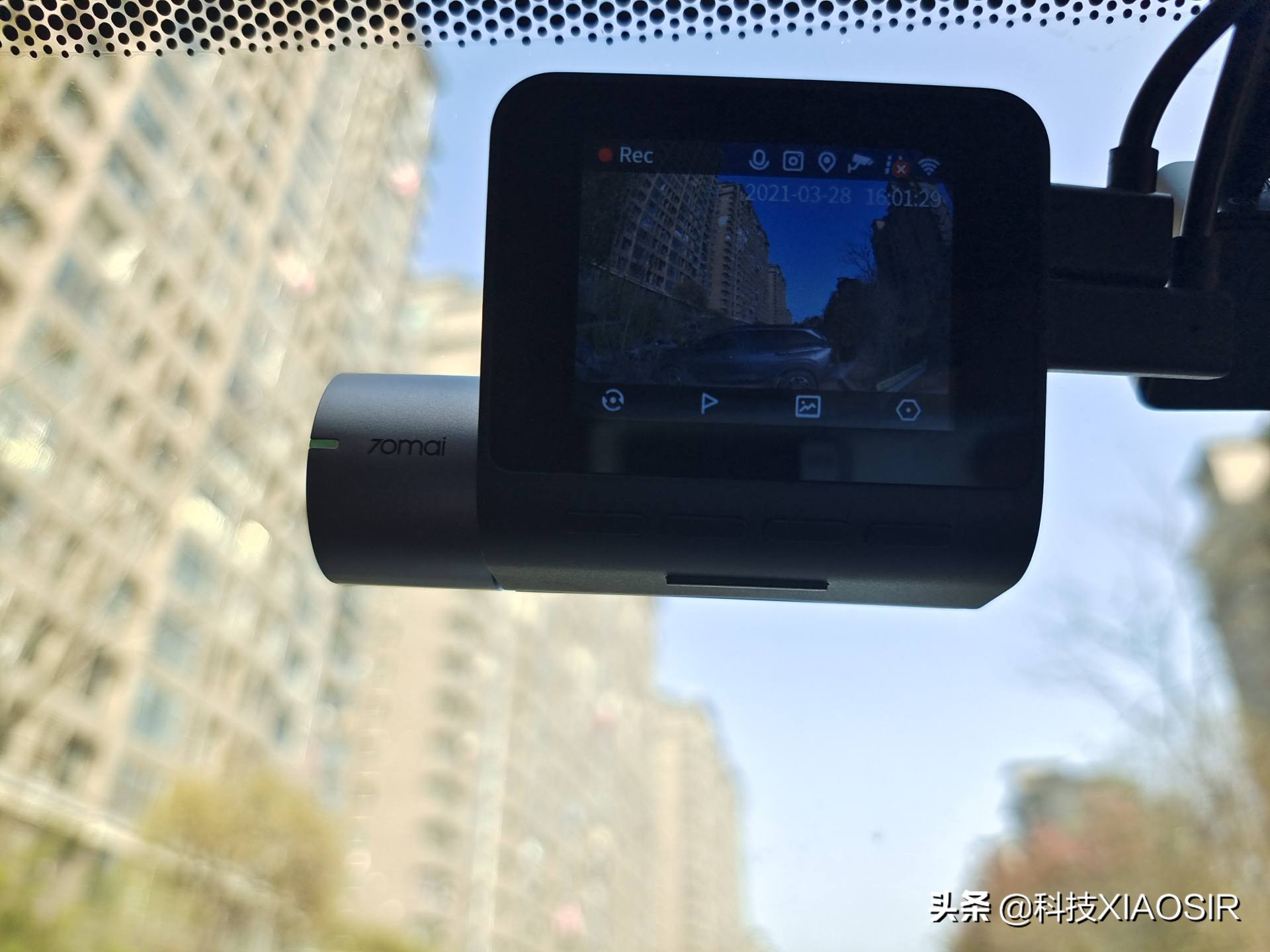 70迈a500s-1行车记录仪买多大内存卡,70迈行车记录仪a500s后摄像头安装