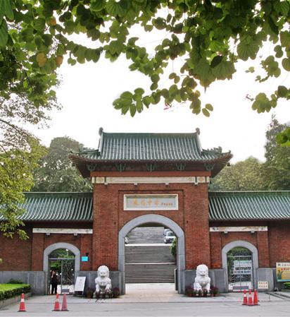 2018年高考广州前6所高中排名,广州培英高中部重本率