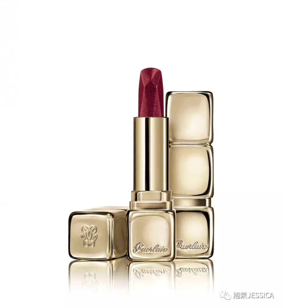 RedChic!枣红色妆品冬日出击