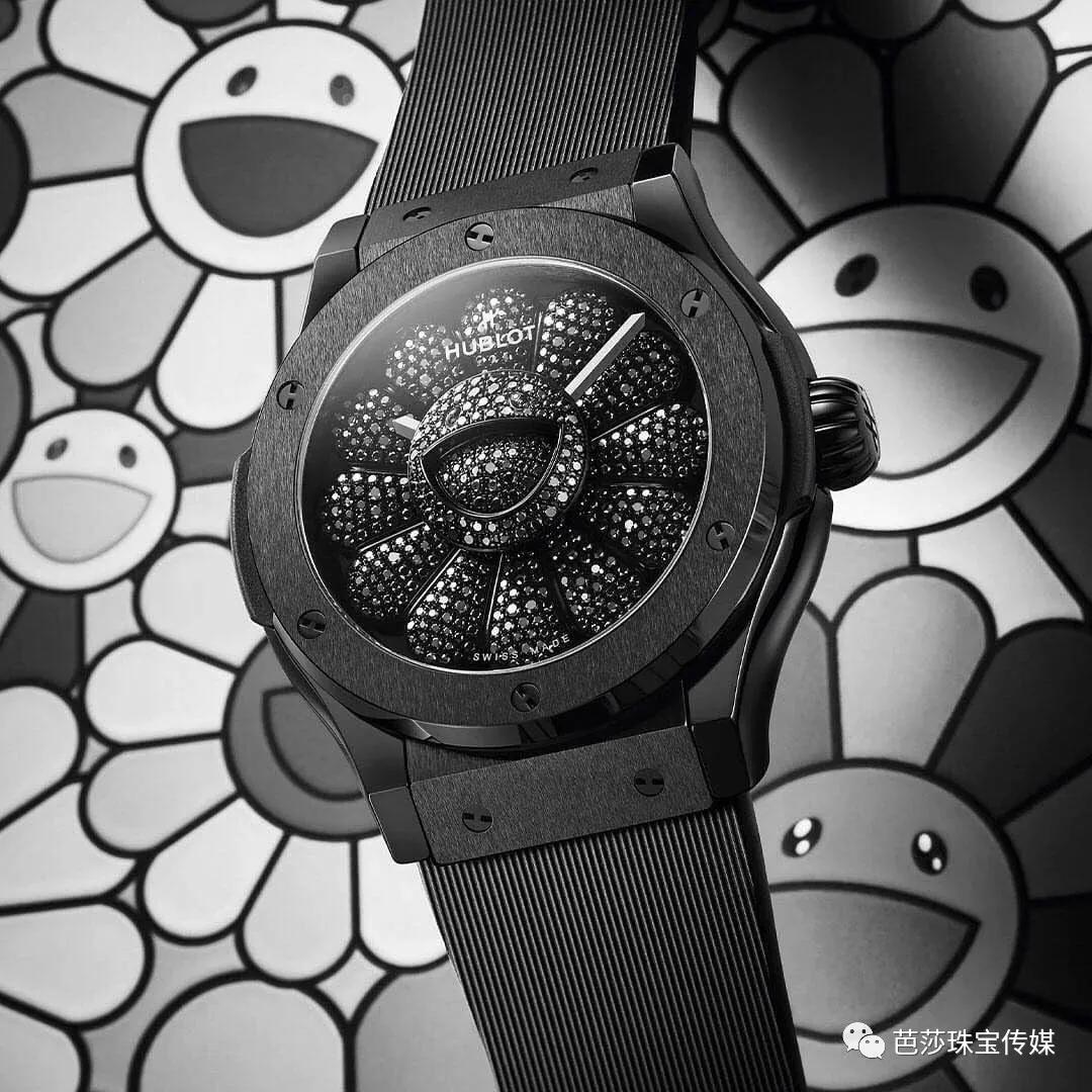 村上隆联名表出圈，谁说打工人配不上艺术表？