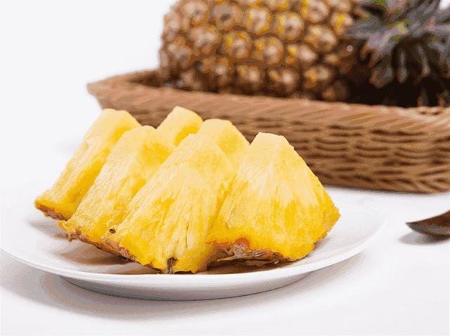凤梨和菠萝什么区别图片,金钻凤梨与菠萝的区别