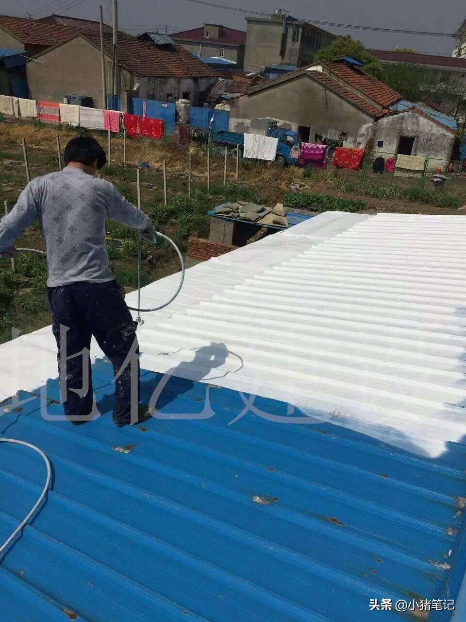 彩钢瓦的屋面怎么隔热,柳州彩钢瓦屋面隔热