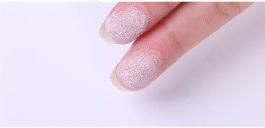 同样都是素颜谁的更好看,为什么男的说喜欢你素颜