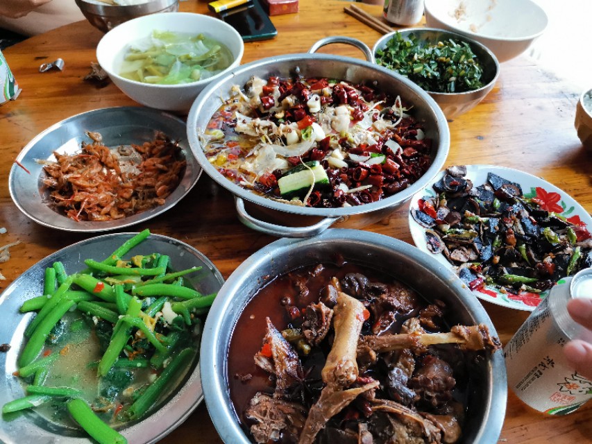 距昆明300公里的垂钓天堂,距离云南近的万峰湖野钓地点推荐