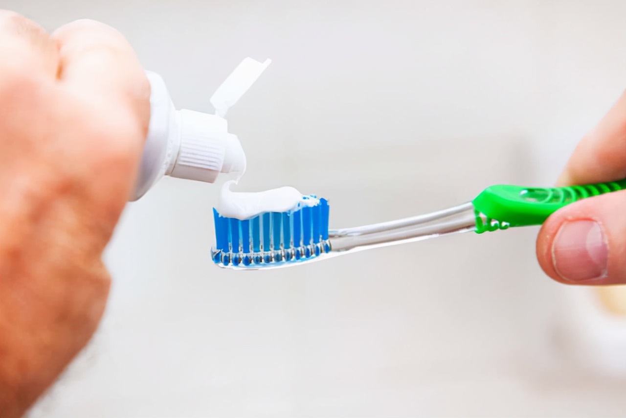 夫妻之间千万不要共用这两样东西,医生提醒这四种药不能长期服用