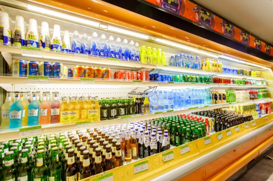 shou家自带食材的火锅店,开在KTV里,人均10+元