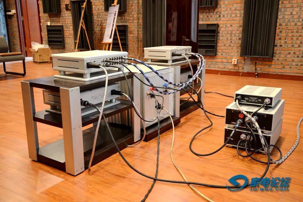 再次树立Hi-End标杆：丹拿Confidence信心系列全国首场线*体下**验会