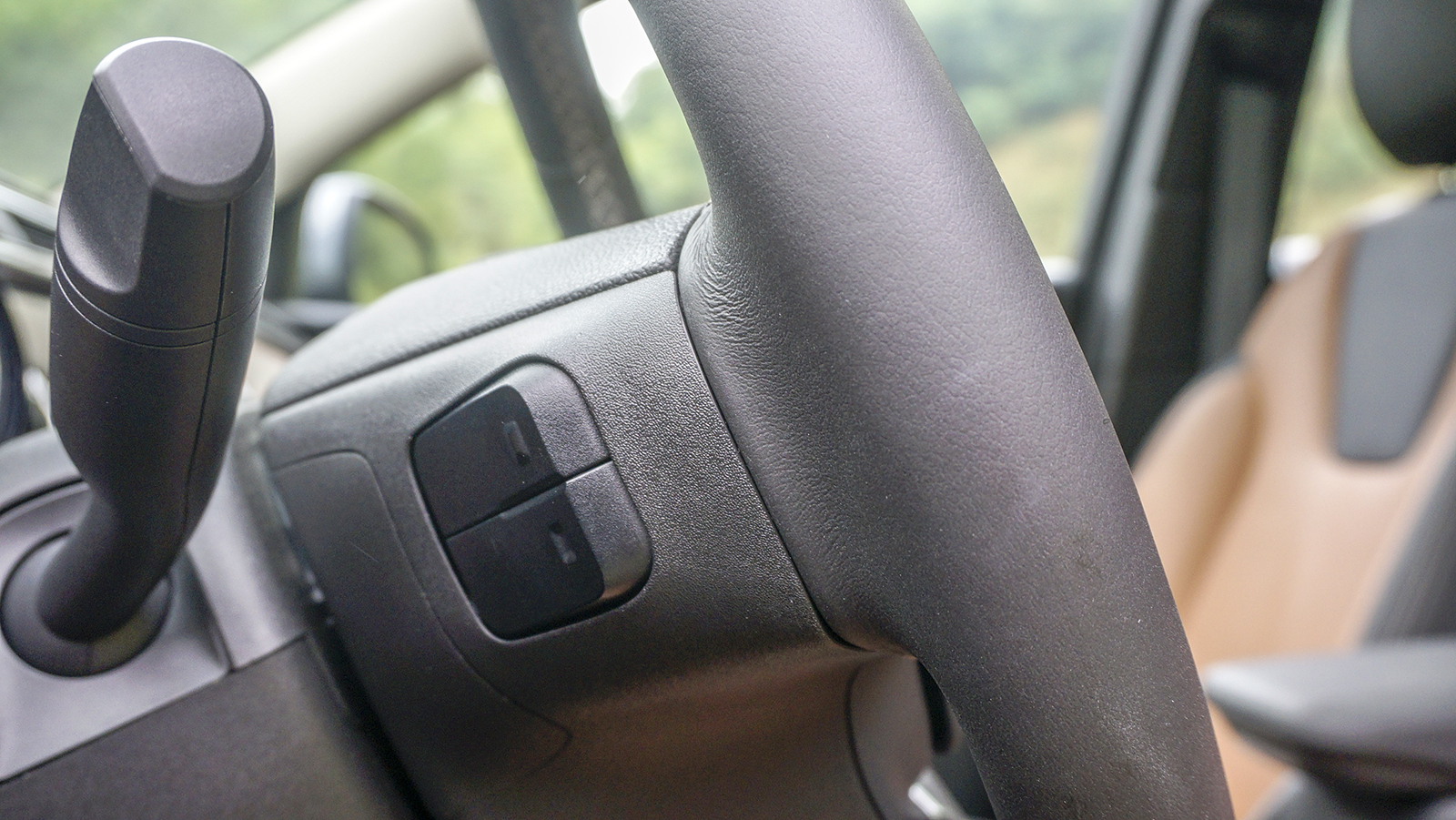 别克suv昂科拉gx手动挡价格,别克昂科旗一辆高品质suv