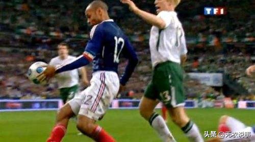 足球中最不允许的进球和判罚,足球场上的十大匪夷所思