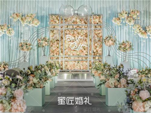 婚宴一般大概需要花费多少钱,婚宴酒店预订注意事项