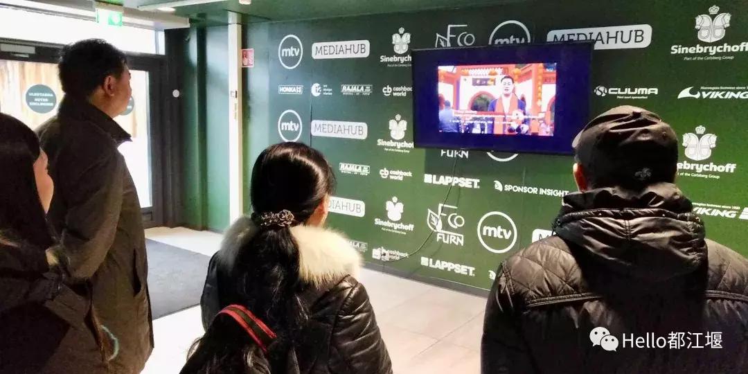 都江堰中华大熊猫苑熊猫宝宝,大熊猫金宝宝和华豹