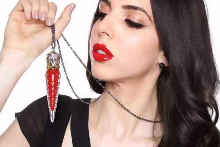 必备的正红色口红,适合女生的正红色口红