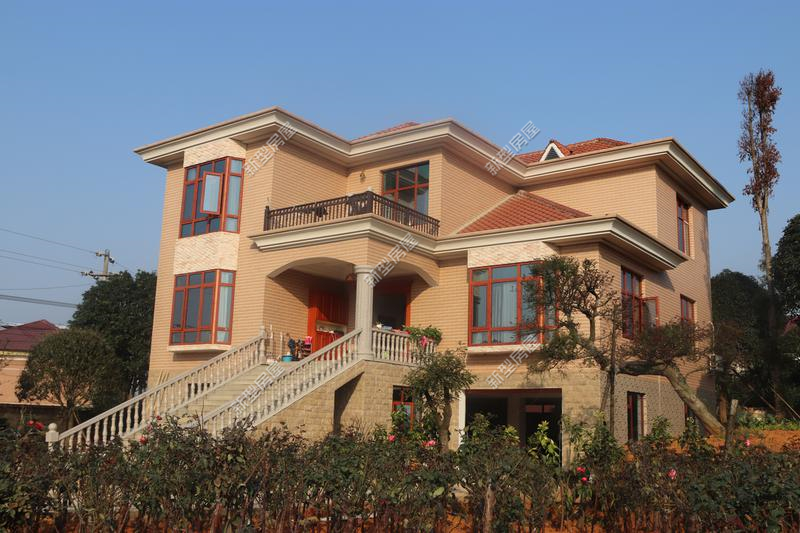 老房基础加固一层加二层,农村老房子不住怕塌怎么办