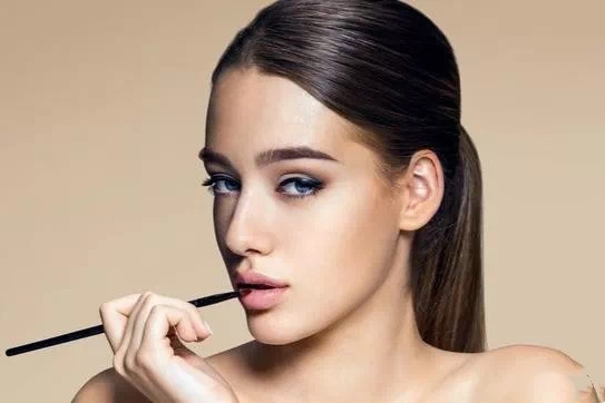 唇部厚唇改薄效果不好,唇部薄需要怎么调整