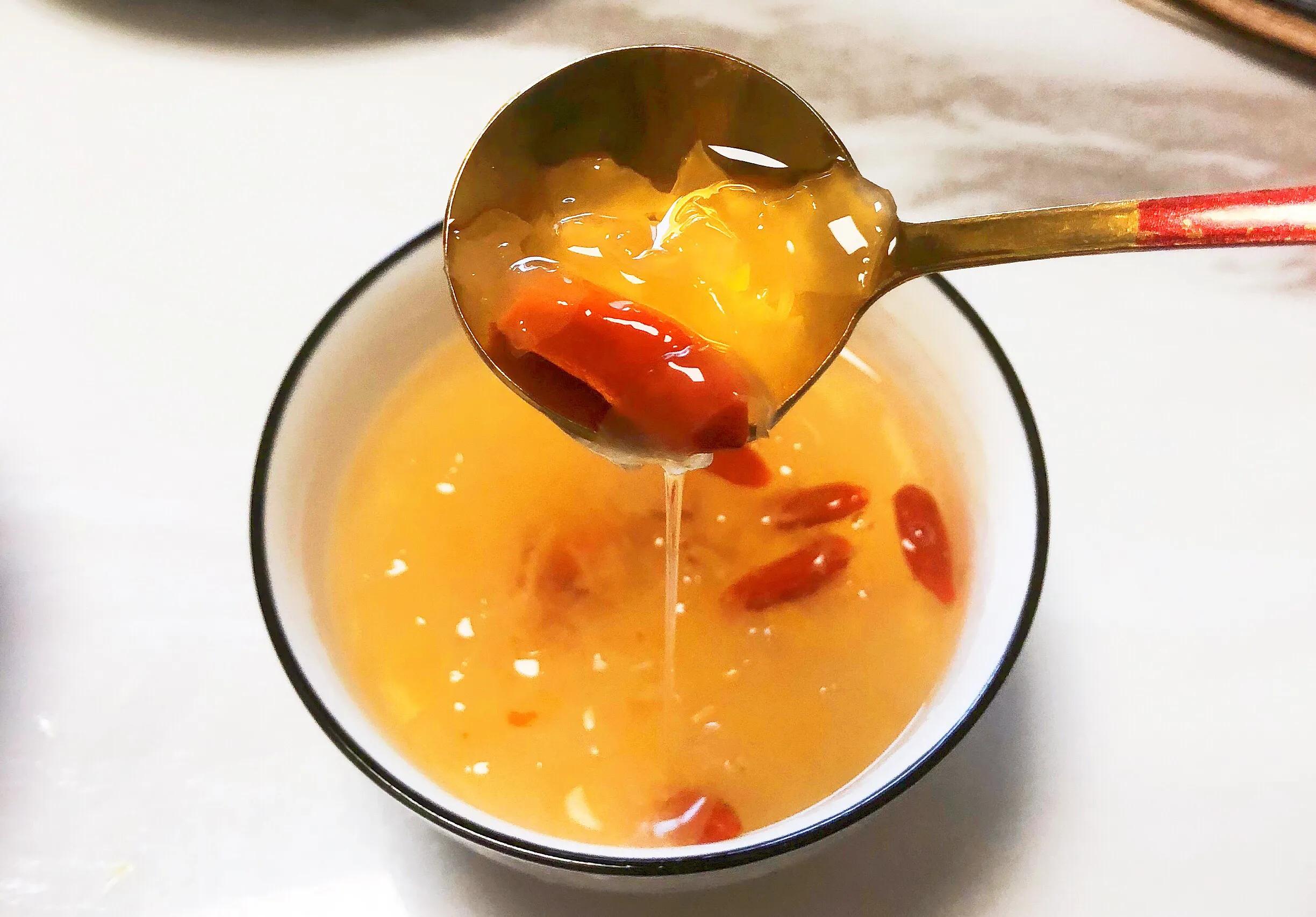 想要银耳出胶一定要泡1小时么,想要银耳汤粘稠还可以加淀粉吗