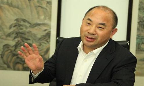 从10元到身家1100亿，从工厂库管到世界铜王。企业年收入5000亿