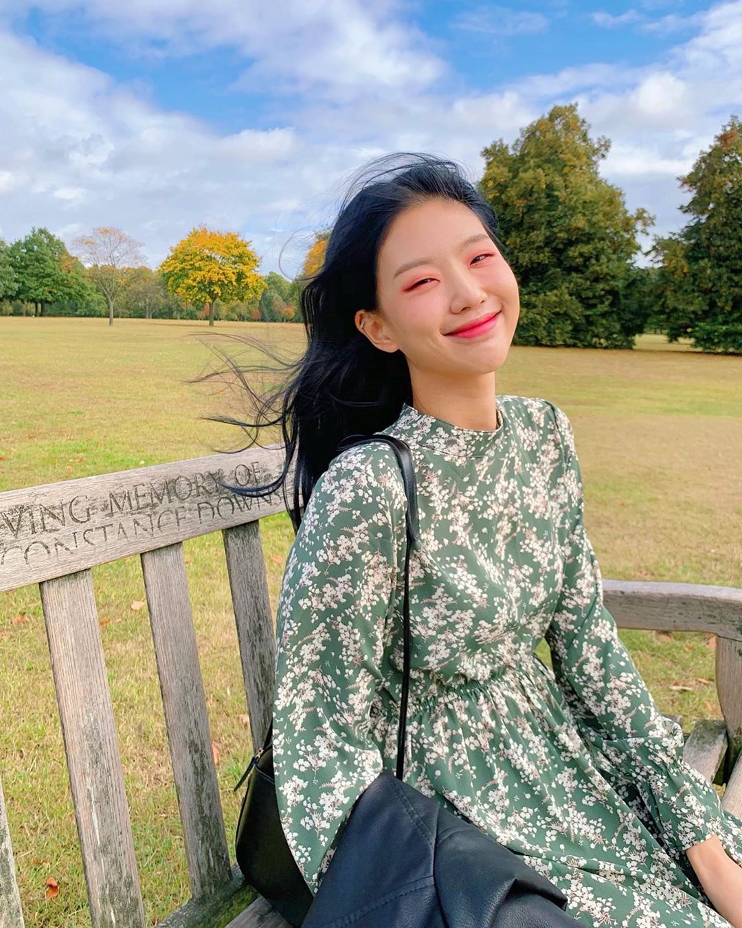 新款韩系碎花裙怎么搭配,欧韩裙搭配技巧