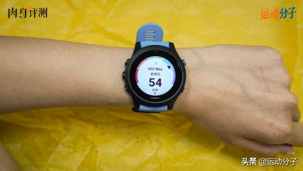 佳明Forerunner945：运动腕表的当下最强形态|肉身评测