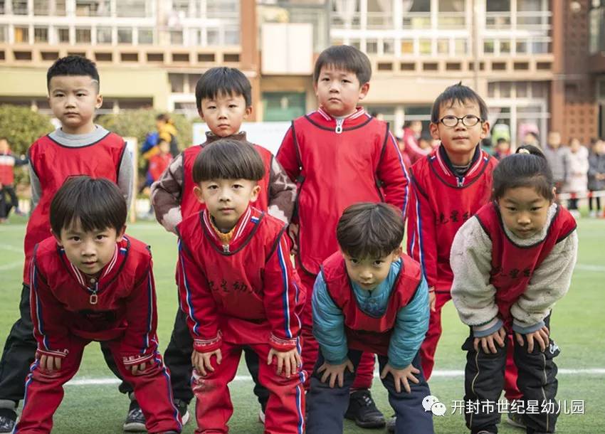 幼儿园足球运动会,幼儿园足球运动展示