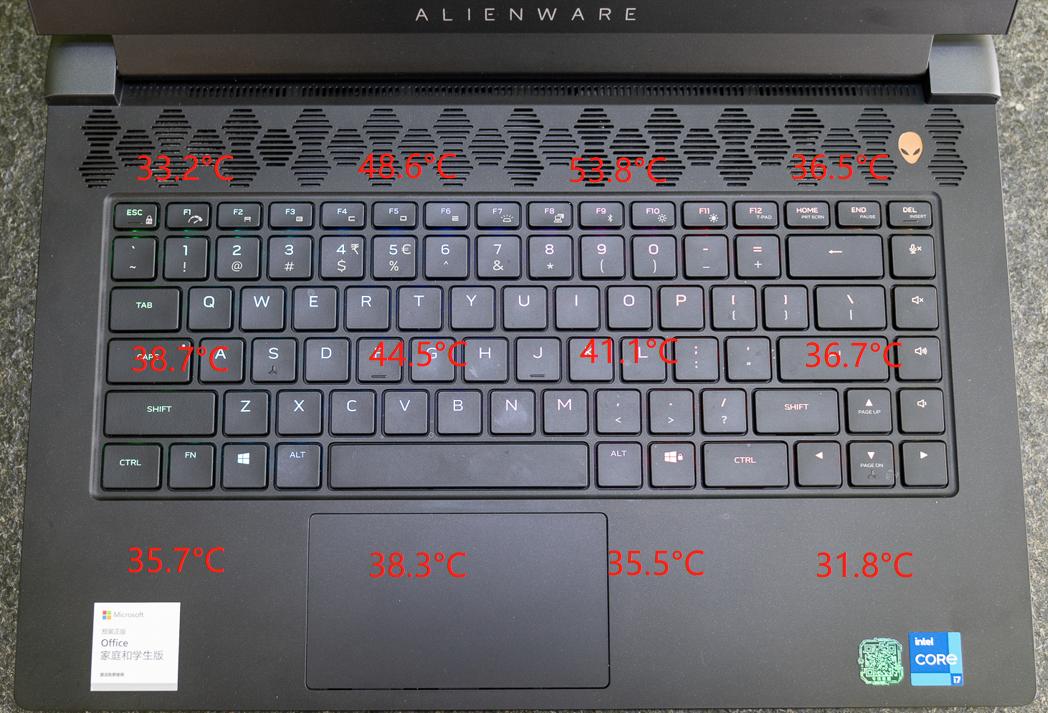 玩家的终极梦想英雄联盟,alienwarem15r6游戏本外观