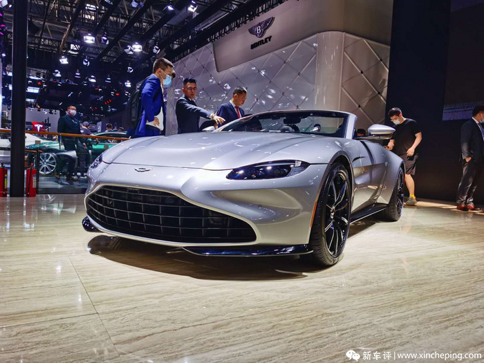 吉利星瑞和高尔夫8哪个更值得买,高尔夫和星瑞