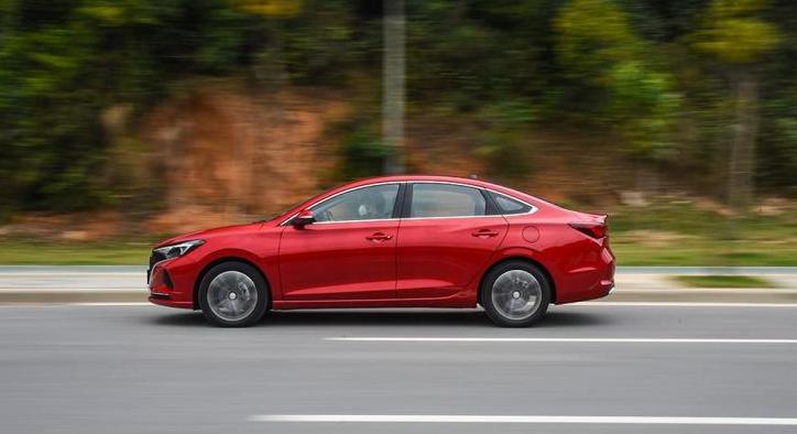 2022款伊兰特和缤瑞cool选哪个,缤瑞1.4t发动机