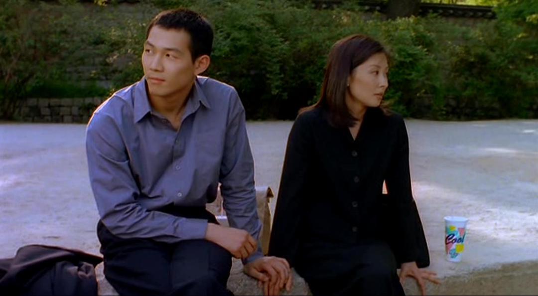 如果一个女生把你当成“备胎”，男生最好的回应，是这样做