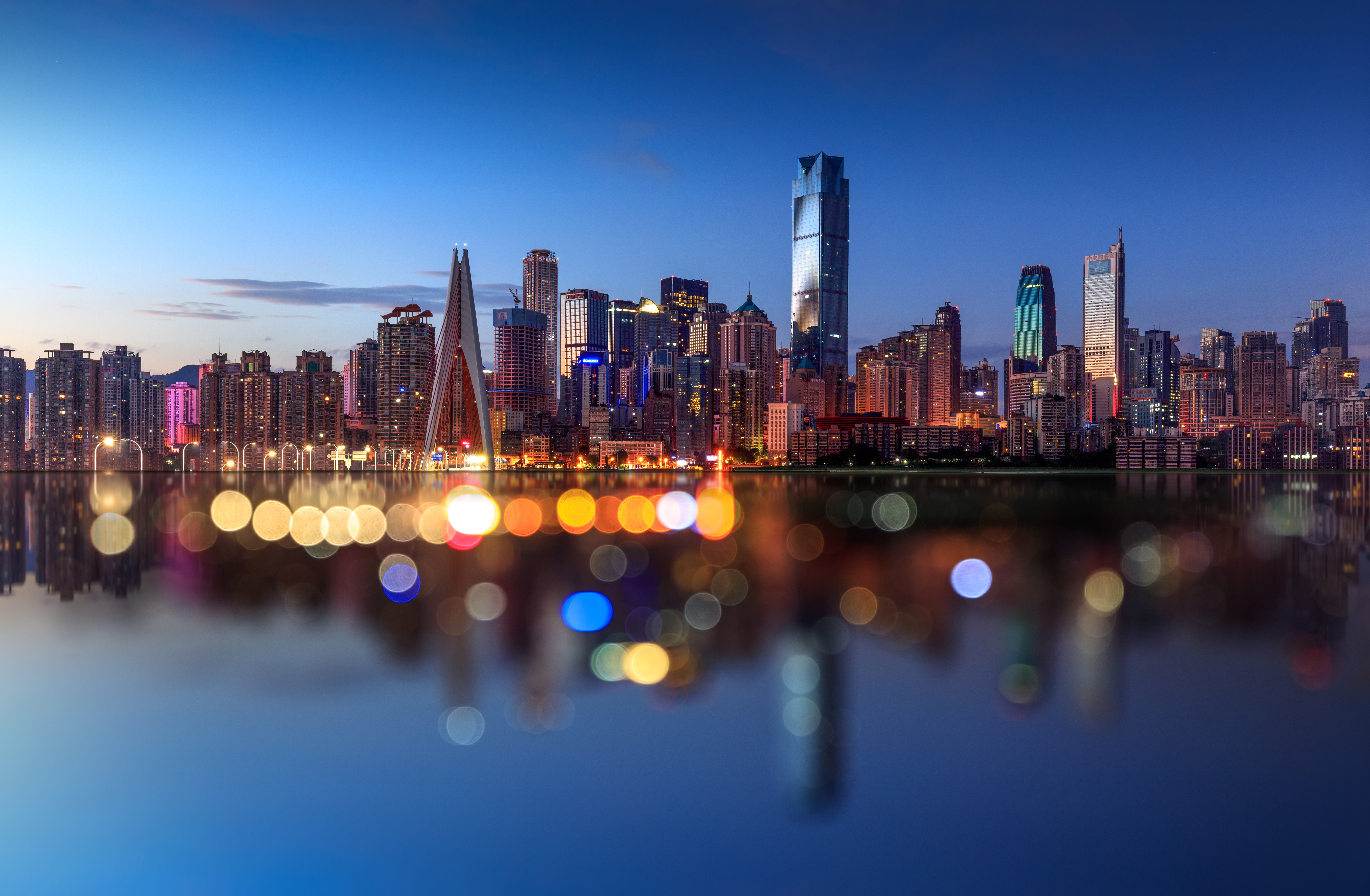 eos与你一起攀登城市之巅,eos全画幅推荐