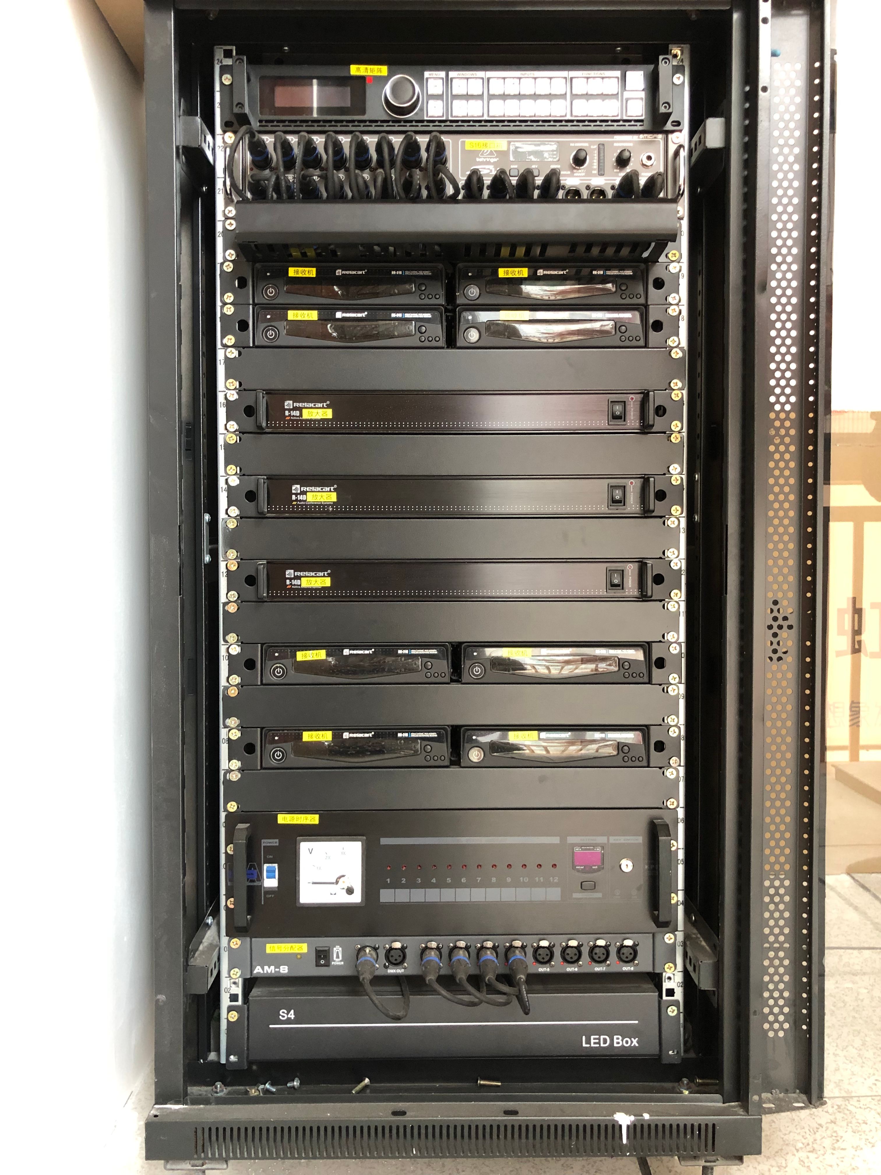 力卡无线麦克风调频,力卡演出级无线话筒