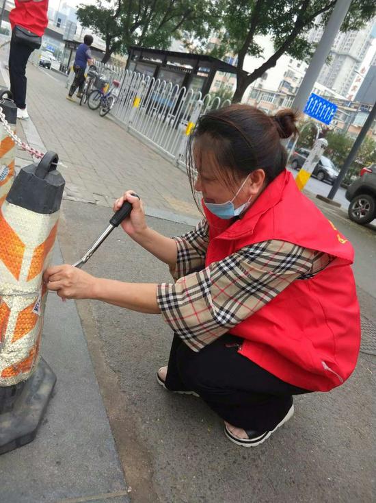 红马甲志愿者招募,红马甲志愿者为您服务