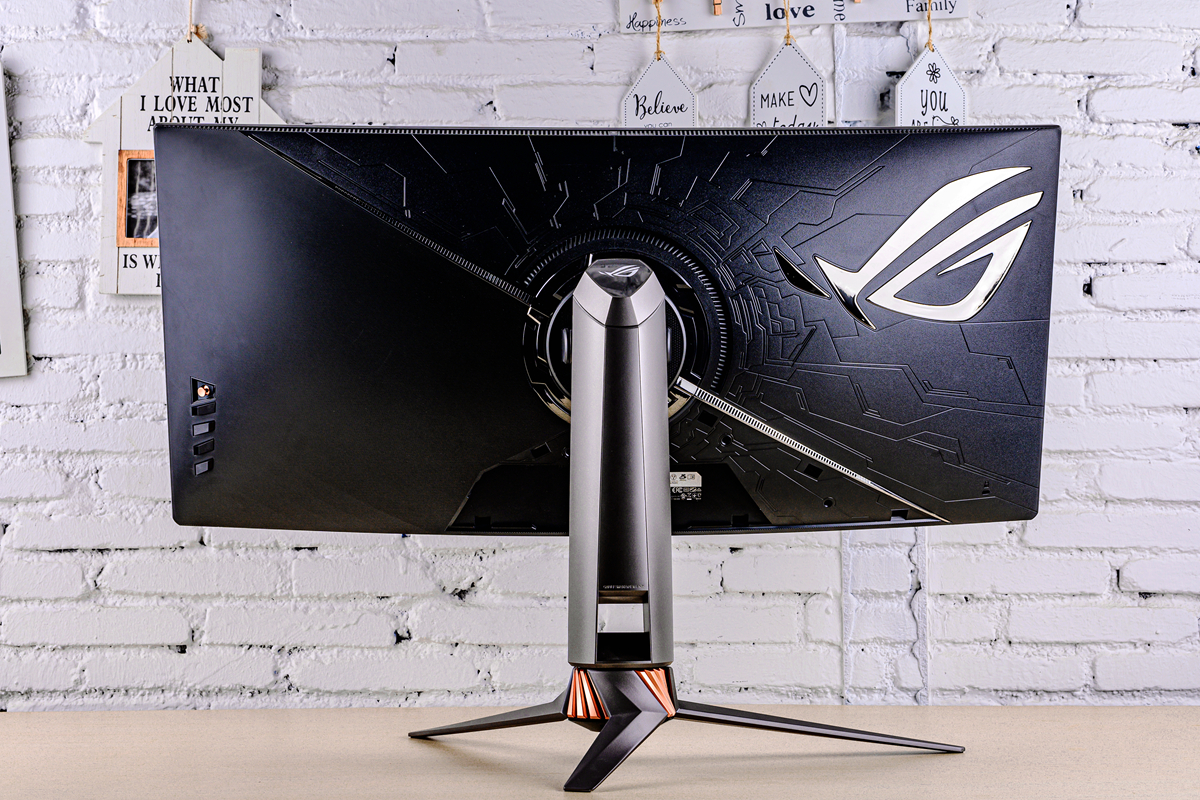 华硕rogpg35vq显示器,华硕rog显示器240hz感受