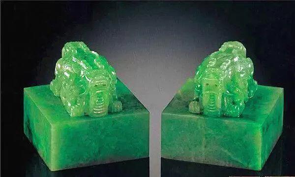 历年最顶级的翡翠拍卖,盘点价格过亿的翡翠