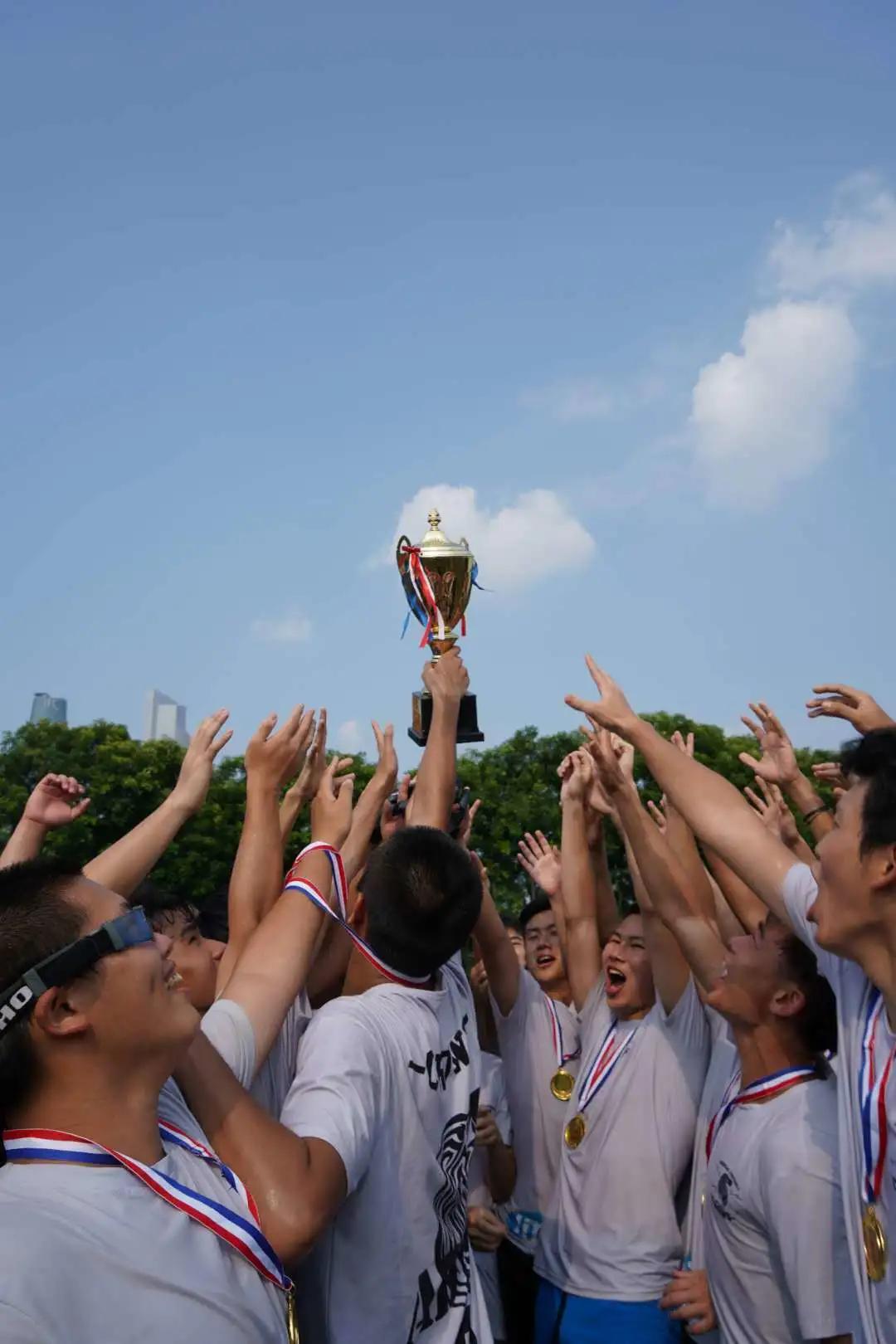 冠军之路|冠军已成GOCROWS