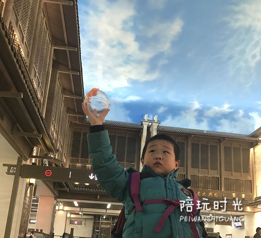 武汉旅游攻略来了一日游吃什么,武汉旅游攻略来了详细