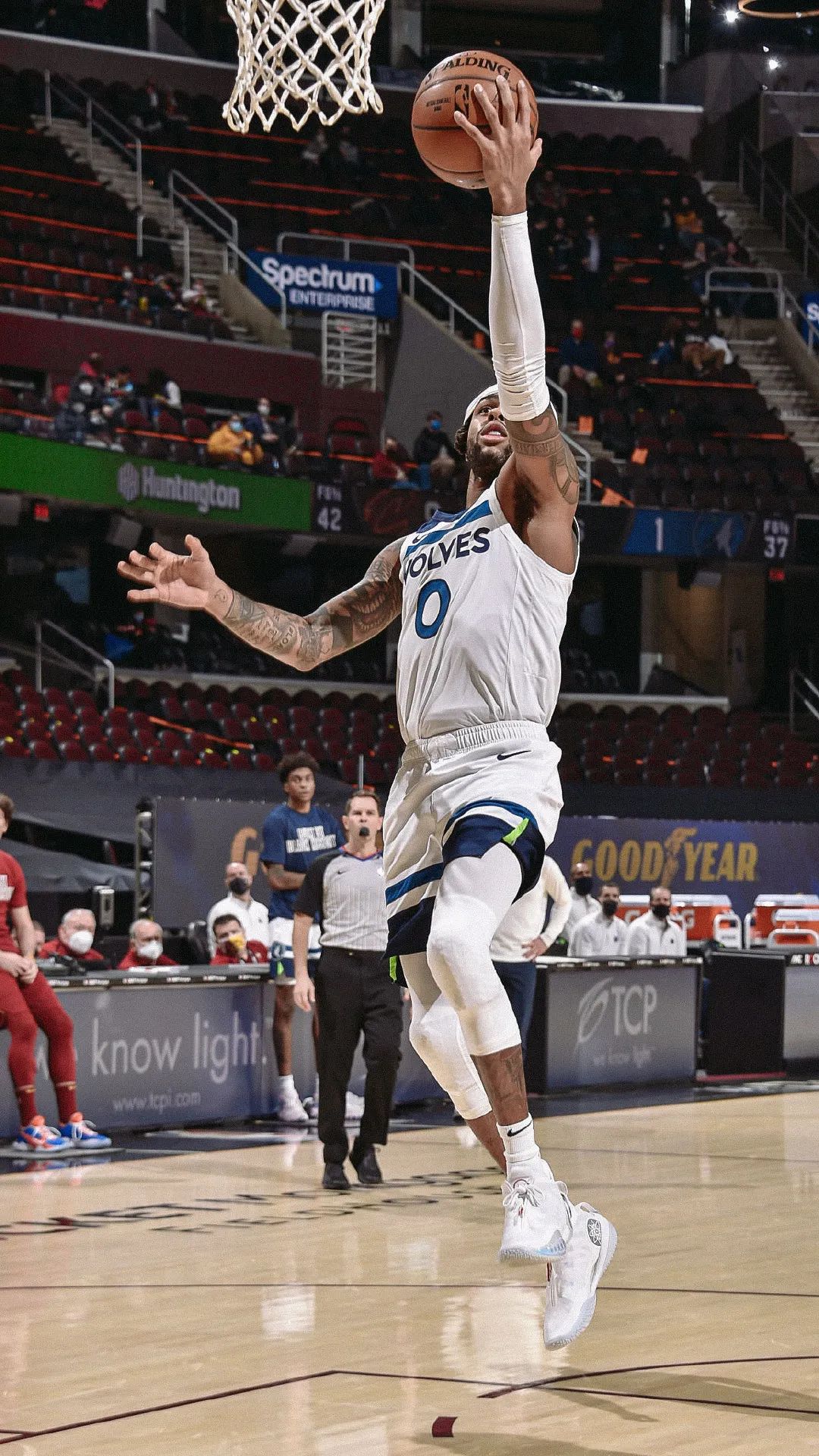 wow9新配色什么时候出,wow9新年配色多少钱