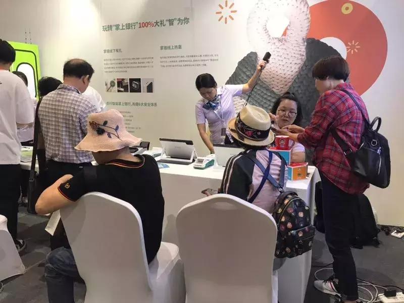 今天，半个杭州城的大小朋友在这里过六一