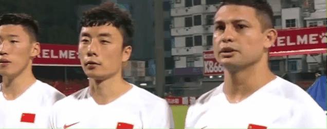 艾克森国家队努力瞬间,艾克森庆祝祖国