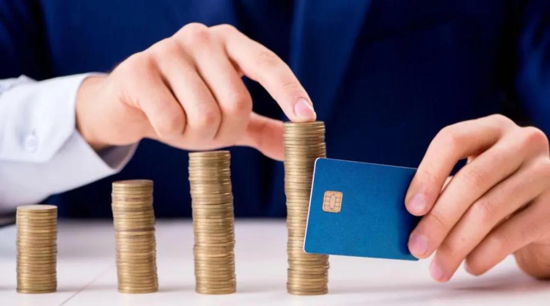 150元收一张银行储蓄卡？大学生成卡贩眼中“香饽饽”