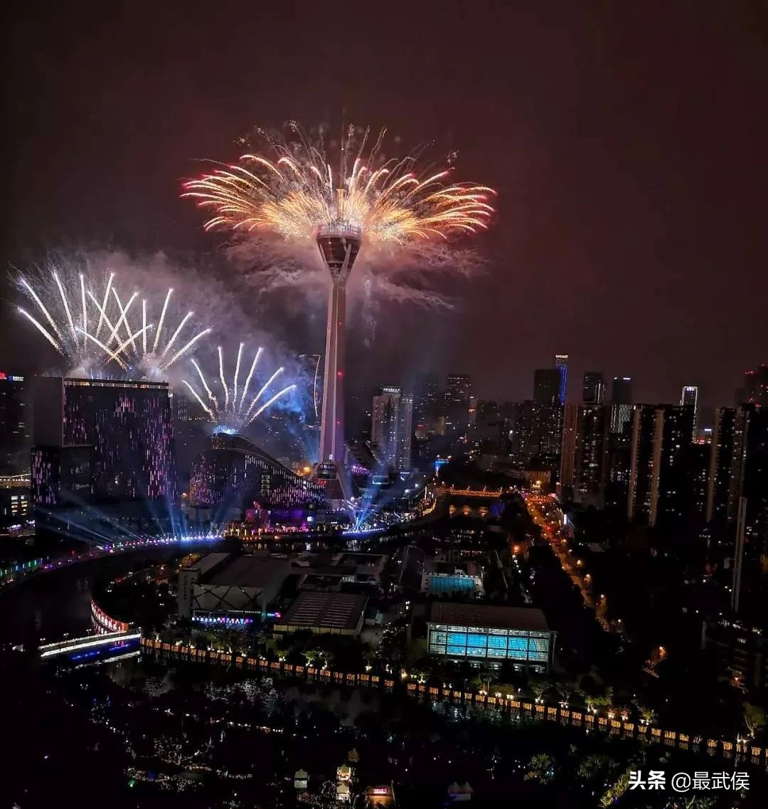 成都首条夜环线，太太太太好玩了！