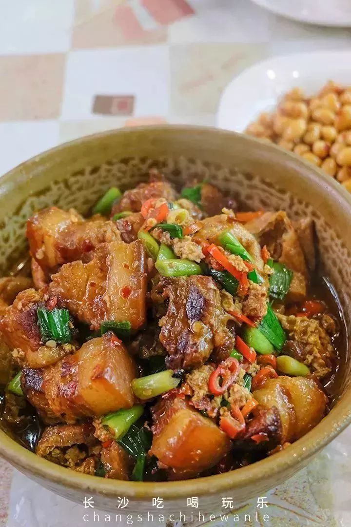 贺龙体育馆附近好吃的小吃,贺龙体育馆附近吃的美食推荐