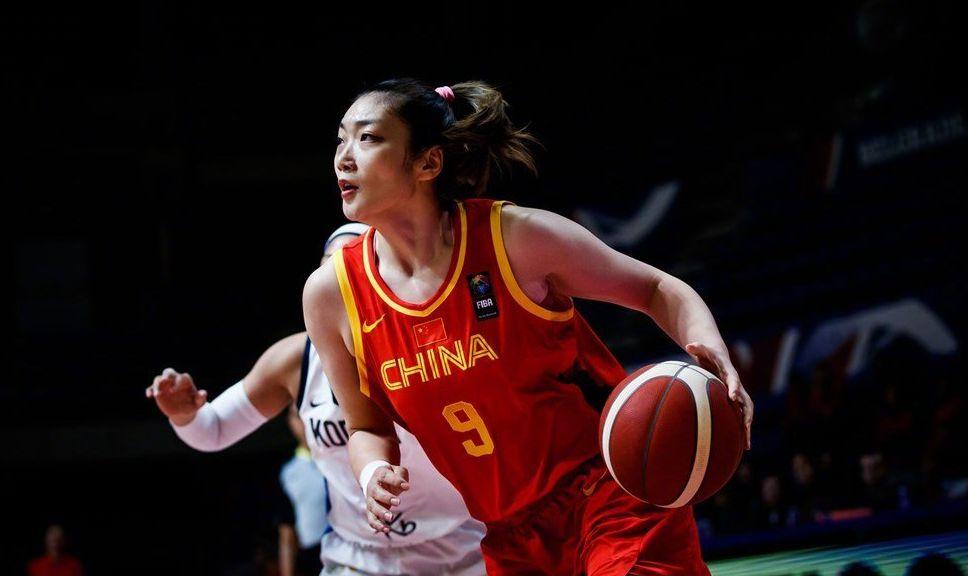 铁血英姿,八一女篮最新名单及照片