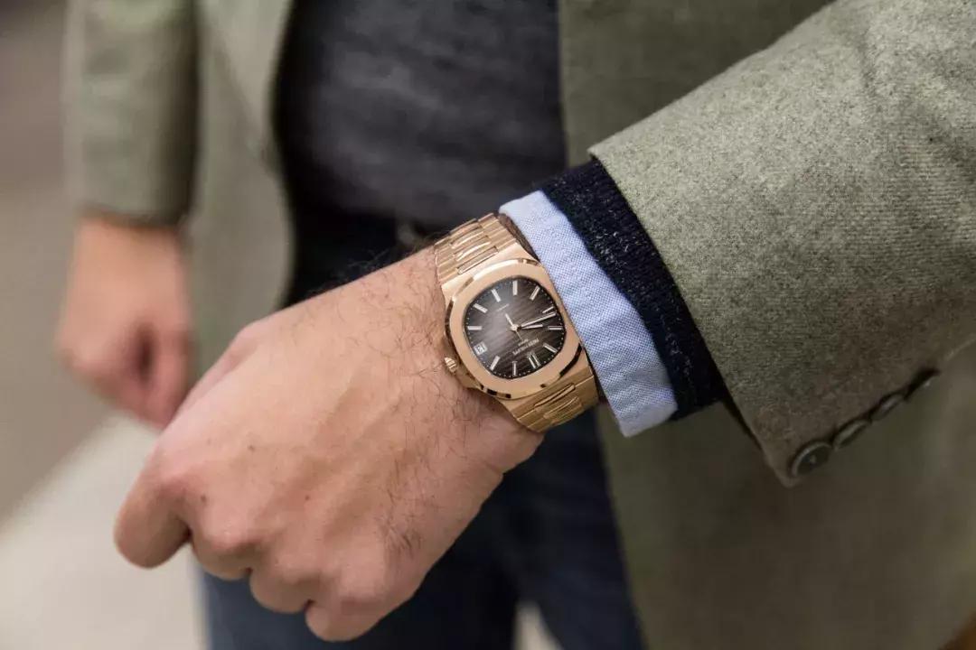 鹦鹉螺腕表,棱角分明的手表居然也可以很温柔